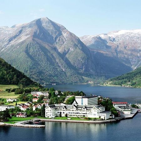 Kviknes Hotel Balestrand Exterior photo