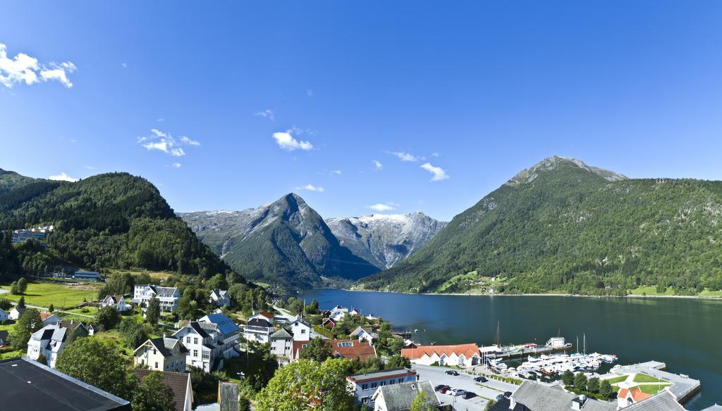 Kviknes Hotel Balestrand Room photo